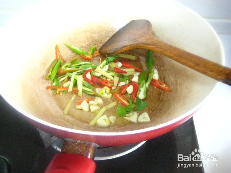 小炒牛肉怎么做好吃又嫩