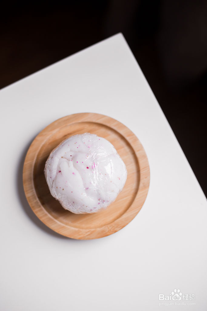 芒果奶酪冰皮月饼的做法