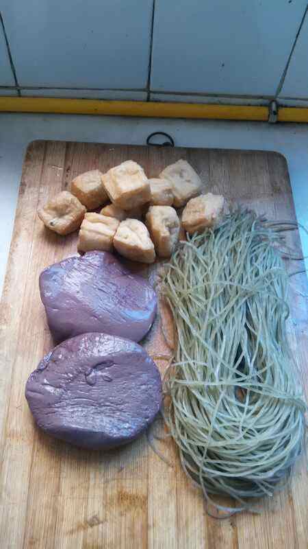 让我垂涎欲滴的鸭血粉丝！