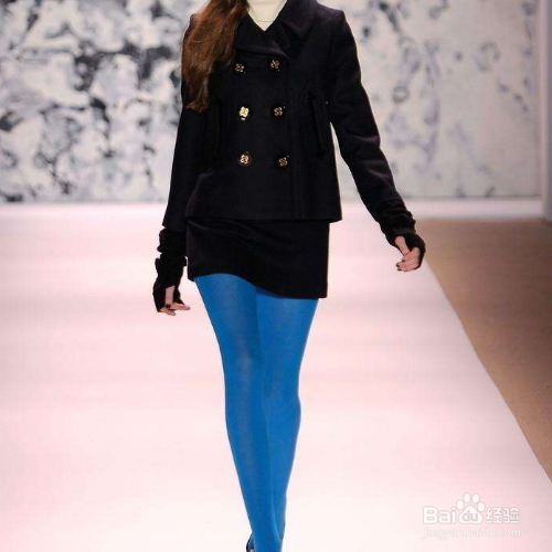 走秀姿势怎么摆好看