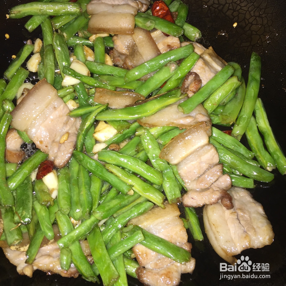 蚝油五花肉片炒四季豆