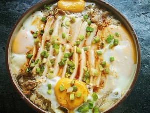 河南特色-芳华豆腐抱鸡蛋怎么做