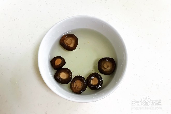 营养的虫草蒸鸡腿