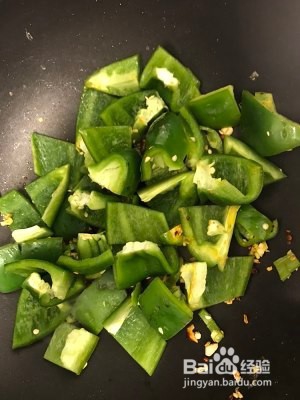 怎么做青椒炒鸡蛋