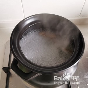 美食荤菜--猪蹄汤