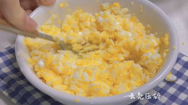 土豆沙拉三明治