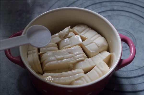 鸡蛋豆腐蒸肉末