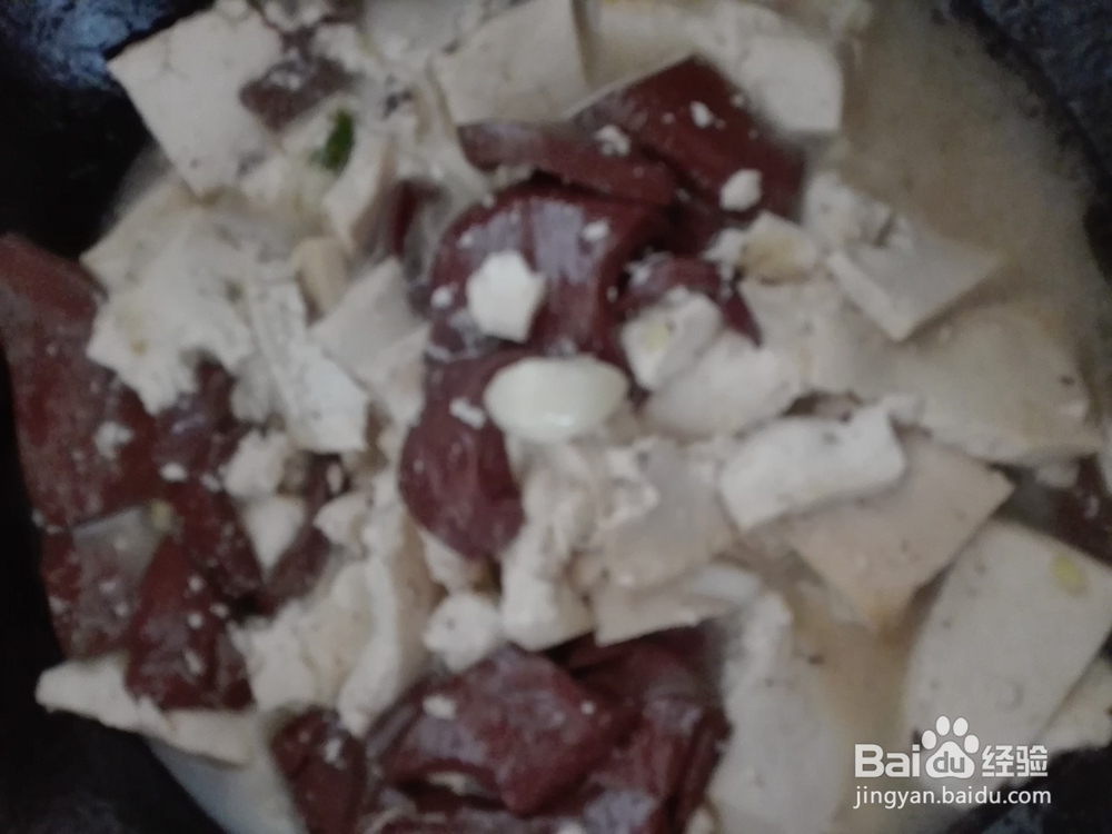猪血加豆腐的做法