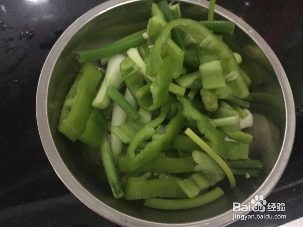 青椒炒牛肉丸片