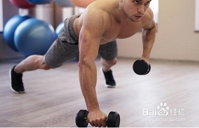 三角肌的锻炼方法