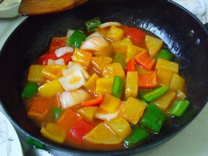 菠萝咕噜肉的做法流程详解