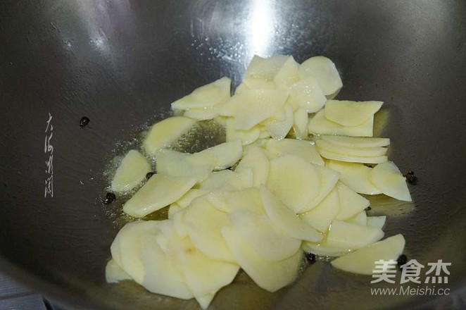 椒香土豆片的做法