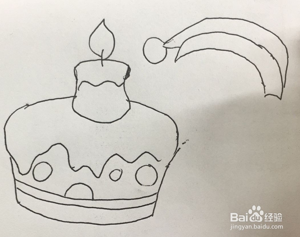 盯着蛋糕上的蜡烛发呆的小朋友怎么画