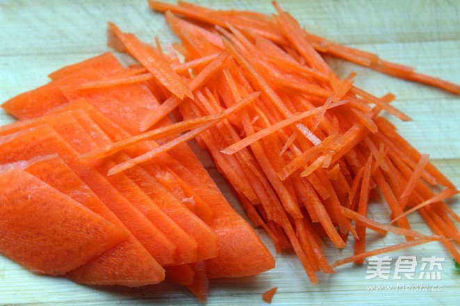 麻油海蜇丝的做法