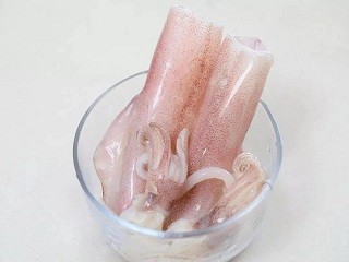 鱿鱼包饭怎么做？