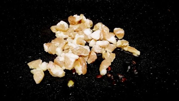 葱油蒜薹土豆肉