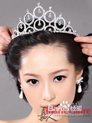 浪漫韩式盘发打造气质清新美俏娘
