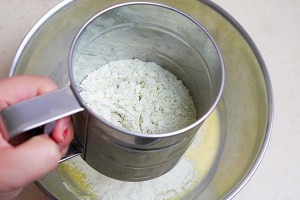 圣诞树水果松饼塔的做法