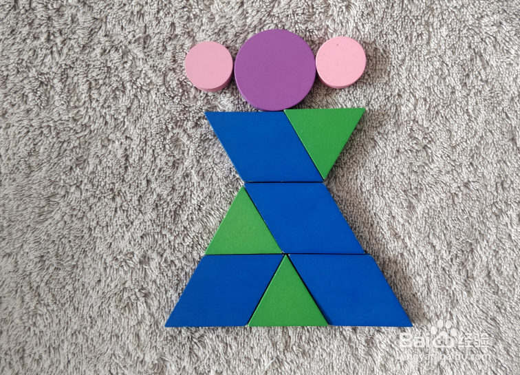 用蒙氏积木怎样拼一个小女孩?