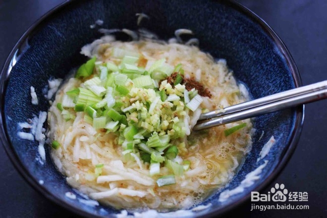 萝卜丝虾皮鸡蛋饼