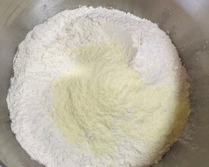 奶油花朵面包的做法