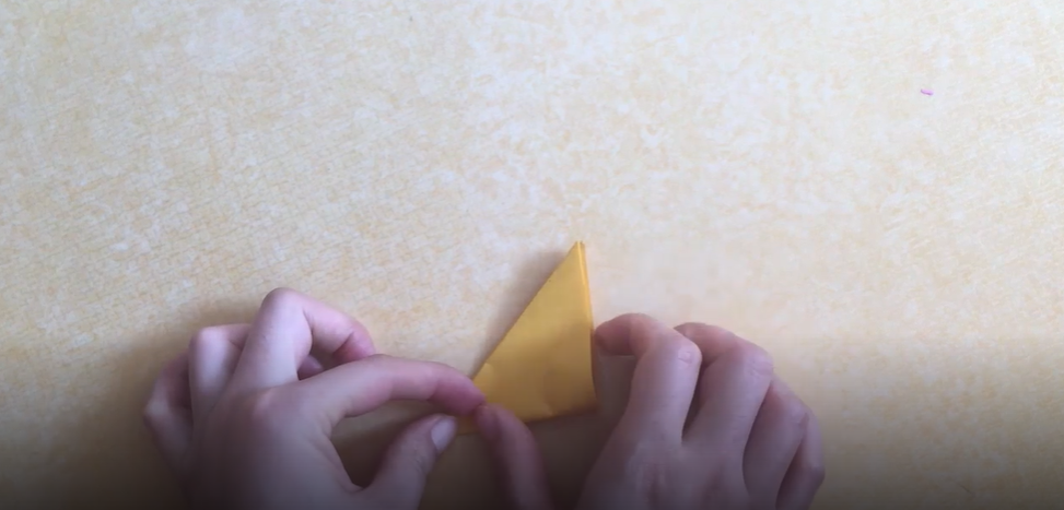 圣诞剪纸怎样剪？