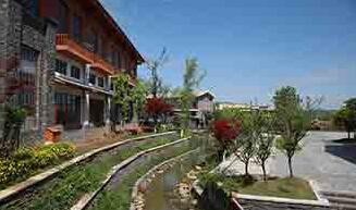 攻略路线：约三、五好友去山里江南