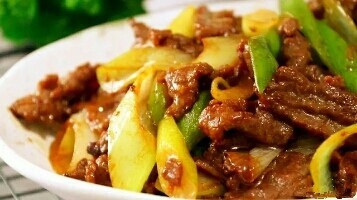 家常菜-葱爆牛肉