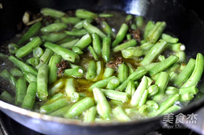 肉末豆角焖面