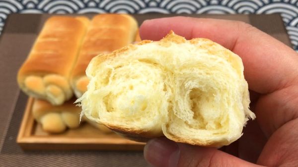 超松软牛奶面包