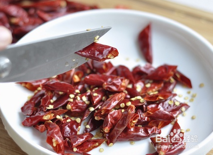 辣子鸡的做法