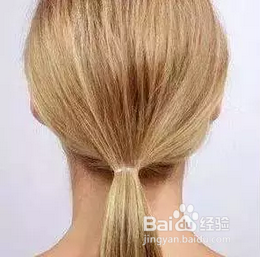 长头发姑娘该怎么盘发