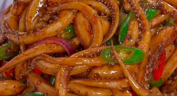 香辣鱿鱼须简单