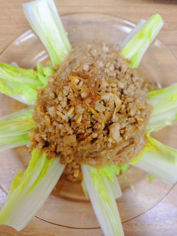 肉末粉丝娃娃菜