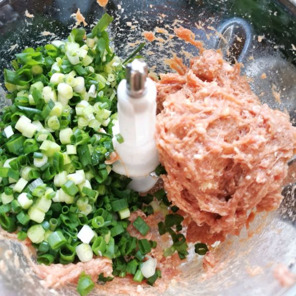 香葱牛肉薄馅饼