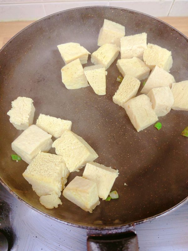 松茸风味烧冻豆腐