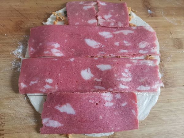 手抓饼培根肉松卷