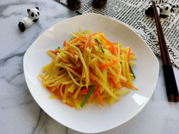 清炒胡萝卜土豆丝
