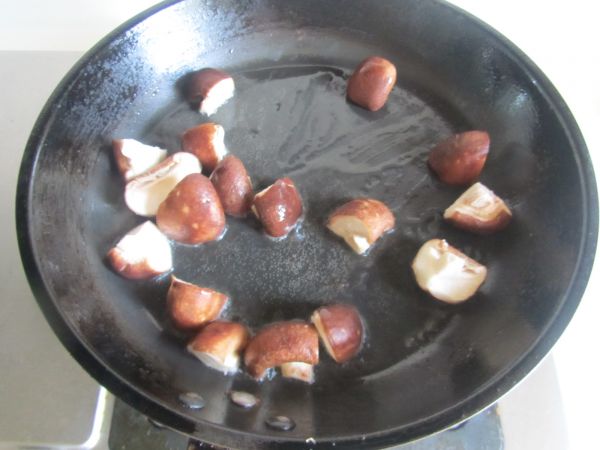 香菇豆腐泡娃娃菜