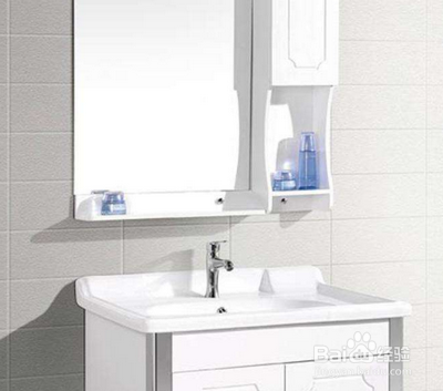 PVC浴室柜表面起皮了怎么处理