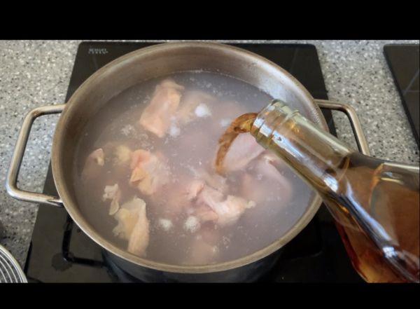 胡萝卜土豆炖鸡块