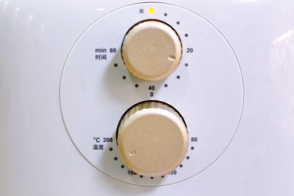 新奥尔良烤鸡翅