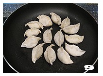 蒜黄鲜肉冰花煎饺