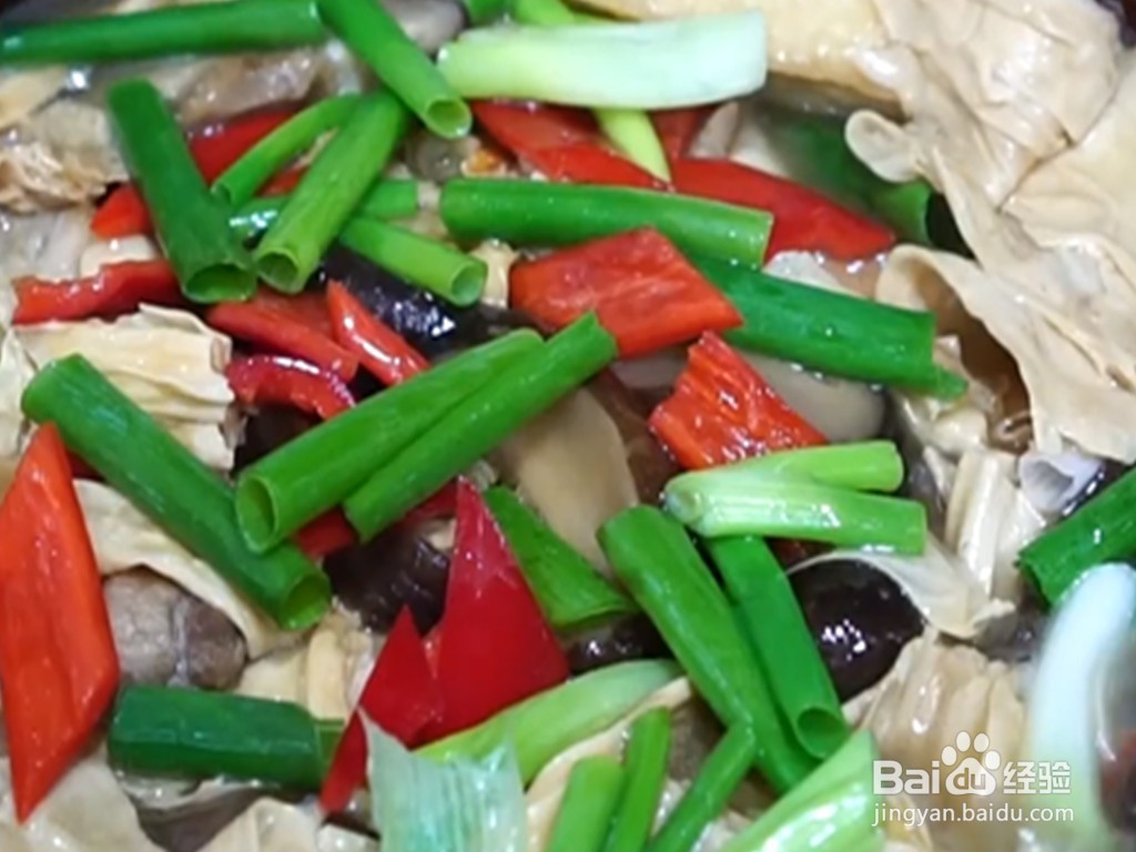 #初冬吃什么#腐竹五花肉豆腐煲