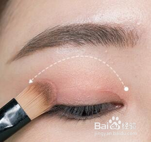 初秋桃花妆画法步骤