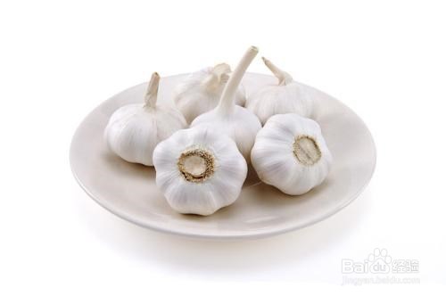 蘑菇虾皮蒜泥调料制作