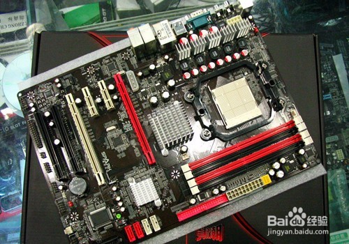 电脑启动时自动进入安全模式