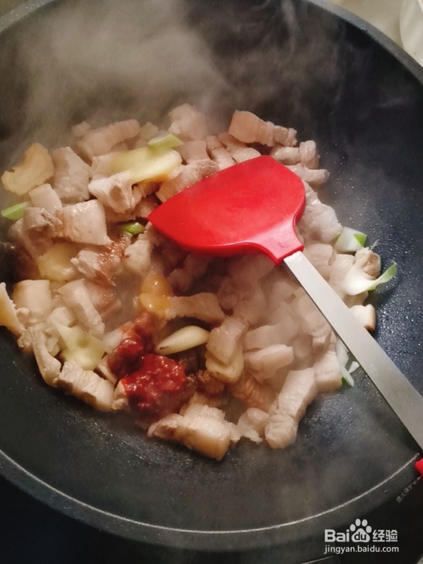 砂锅坛肉的做法