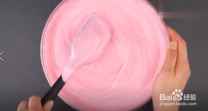 如何在家制作草莓蛋糕
