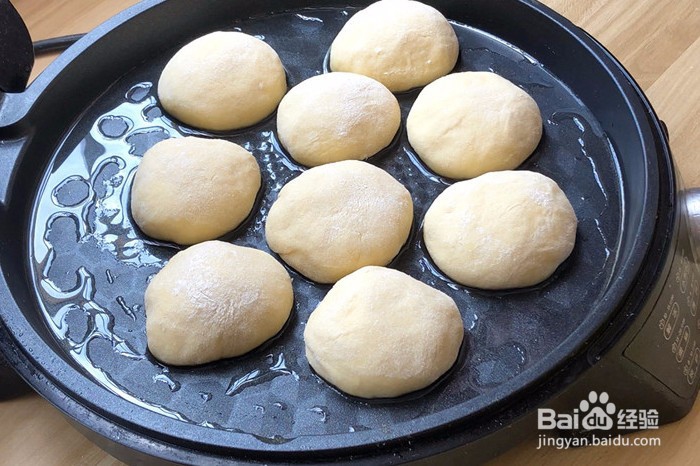 水煎奶黄面包怎么做